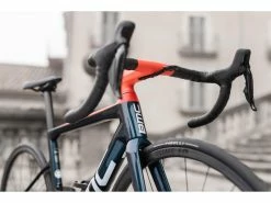 BMC Teammachine SLR01 One Dura-Ace Di2 Disc 12v Vélo De Course 2022 -Route Soldes Magasin bmc teammachine slr01 one dura ace di2 disc 12v velo de course 2022 19