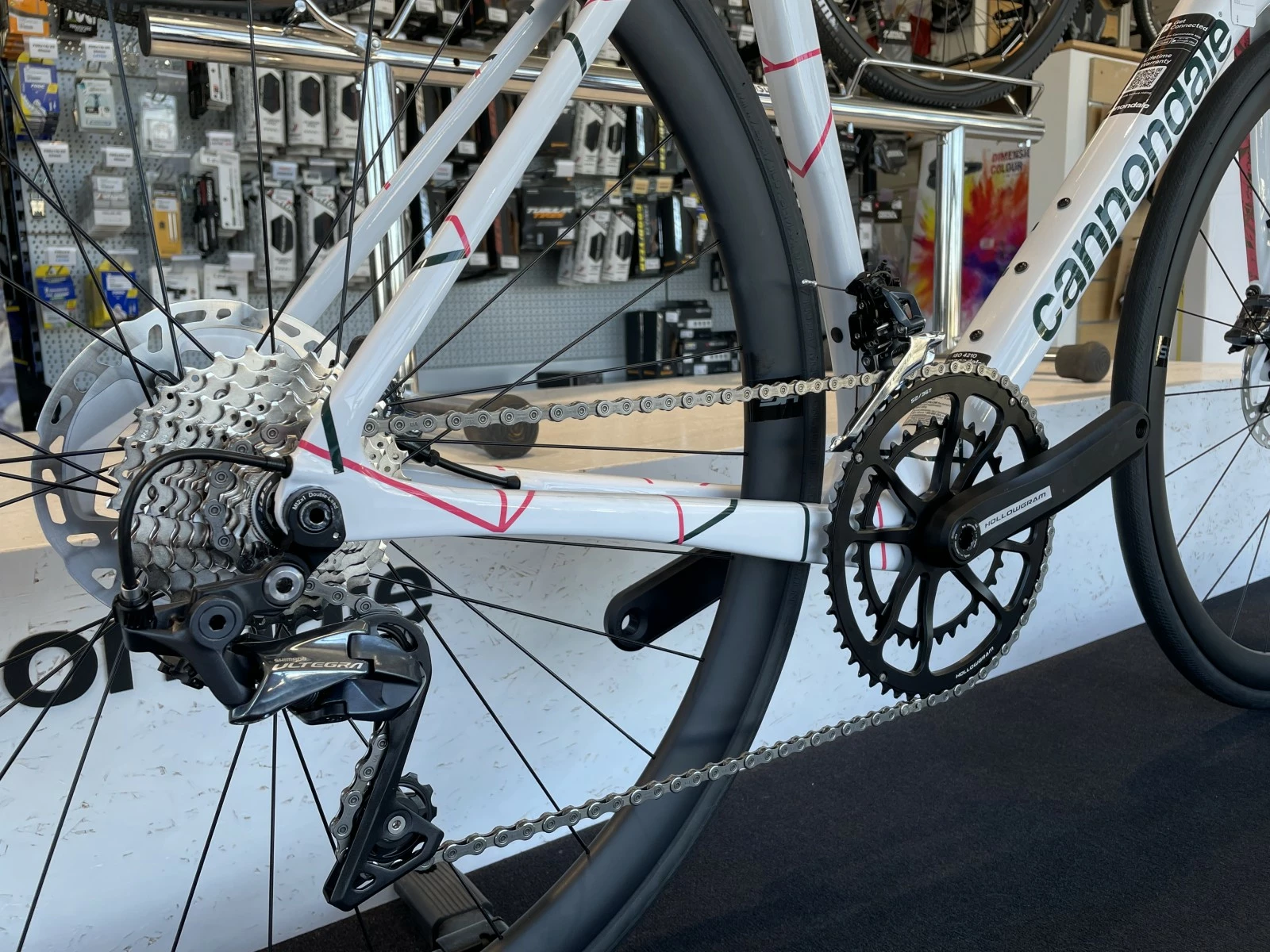 CANNONDALE SuperSix Evo Hi-Mod Ultegra Team Replica Education First 2023 9 CANNONDALE SuperSix Evo Hi-Mod Ultegra Team Replica Education First 2023 – Image 7