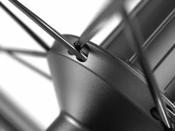 Dt-swiss DT Swiss Roues Carbone ARC 1600 Dicut® DB 50mm Disques/tubeless Ready 2023 -Route Soldes Magasin dt swiss roues carbone arc 1600 dicut db 50mm disquestubeless ready 2023 2