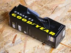Goodyear Bicycle Tires GOODYEAR Eagle F1 Pneu Souple Tubeless Black & Tan - 700x25c 700x28c 700x30c -Route Soldes Magasin goodyear eagle f1 pneu souple tubeless black tan 700x25c 700x28c 2