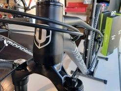 MONDRAKER Chrono VTT Black Silver 2022 -Route Soldes Magasin mondraker chrono vtt cross country 2022 black silver 4