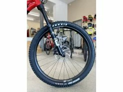 MONDRAKER Foxy R VTT All-Mountain Deep Purple / Flame Red 2022 15 MONDRAKER Foxy R VTT All-Mountain Deep Purple / Flame Red 2022 -Route Soldes Magasin mondraker foxy r vtt all mountain deep purple flame red 2022 6